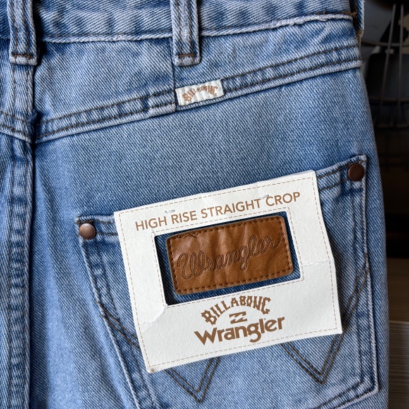 NWT Billabong Wranglers  Blue Bell Bottom Jeans - Picture 6 of 8